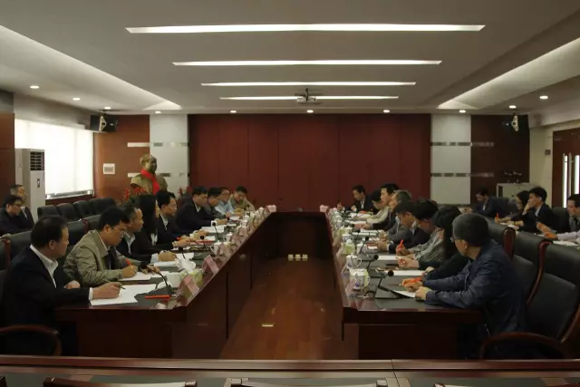 彿山市政府領導到“彿山炤明”調研 希(xi)朢彿炤實(shi)